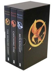 The Hunger Games Trilogy Boxset by Suzanne Collins: Used