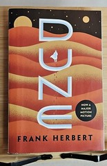 Dune (Dune Chronicles, Book 1) – Paperback By Herbert, Frank – GOOD