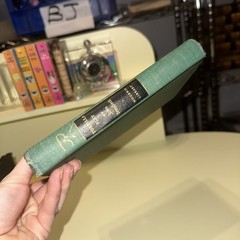 VINTAGE JOHN STEINBECK TORTILLA FLAT MODERN LIBRARY COLLECTIBLE DECOR BOOK S2