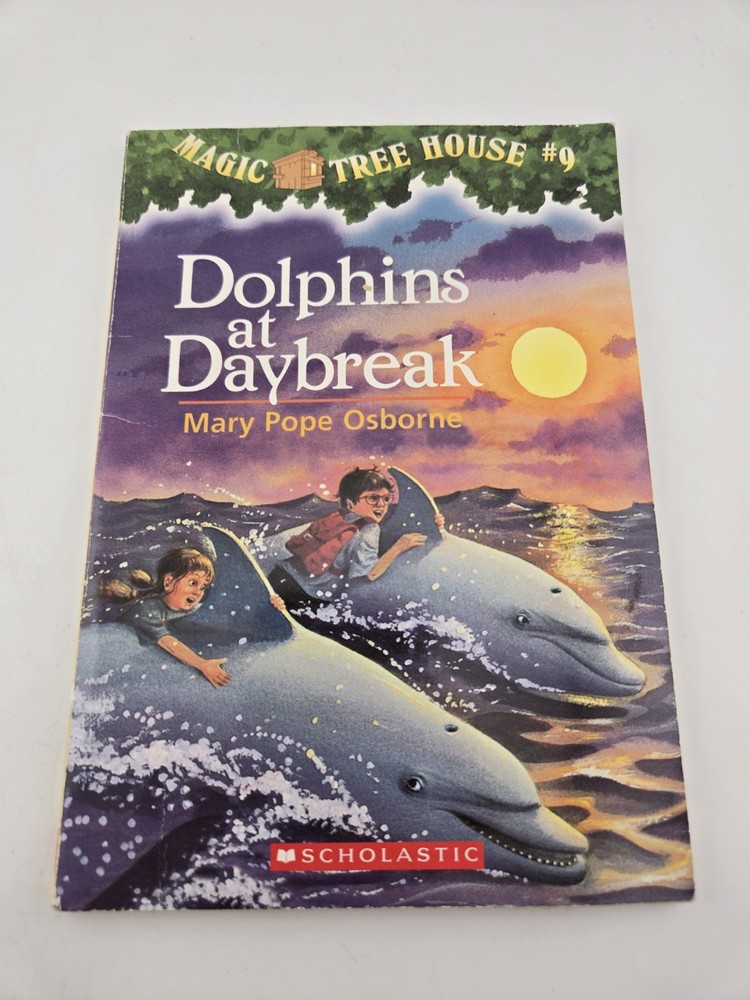 Magic Tree House #9 Dolphins at Daybreak