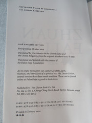 Zhuan Falun by Hongzhi Li Paperback Tiawan 2020