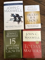 John C Maxwell Books Set