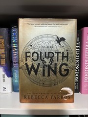 Fourth Wing Rebecca Yarros FIRST EDITION with Sprayed Edges READ