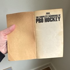 New American Library Complete Handbook of Pro Hockey Hollander Paperback 1988 N…