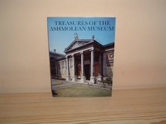 Treasures of the Ashmolean Museum Paperback / softback Book The Fast Free