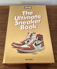 Sneaker Freaker The Ultimate Sneaker Book Simon Wood Shoe History 2018 Hardcover
