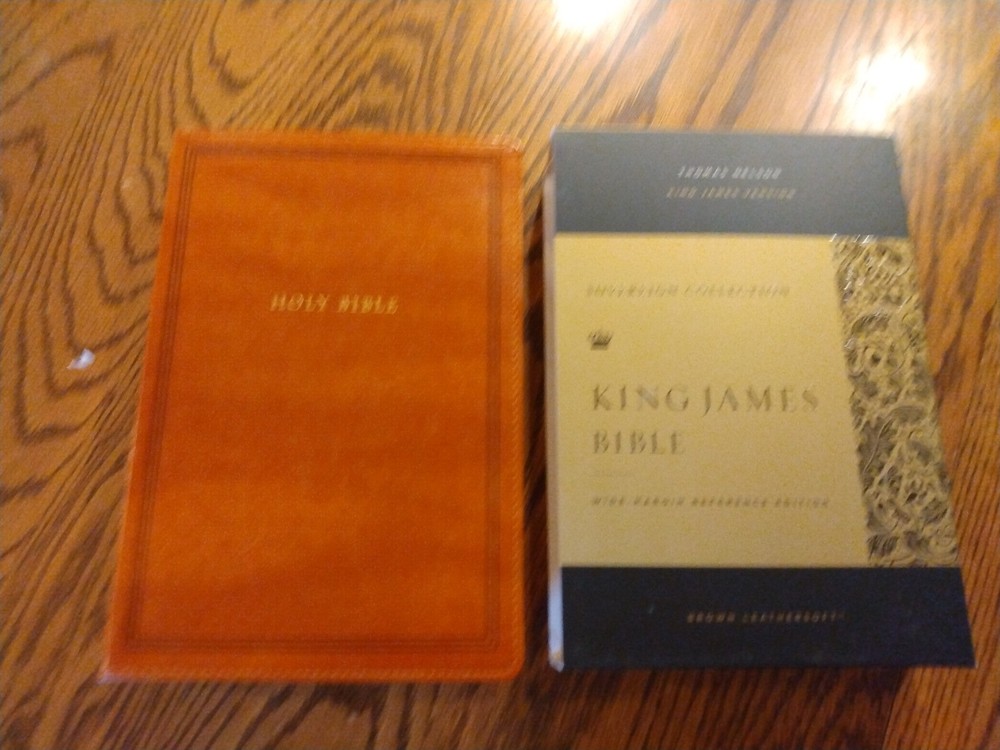 KJV Wide-Margin Reference Bible Sovereign Collection Leathersoft Brown Red lette