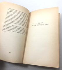 THE EVOLUTION OF PHYSICS by Albert Einstein & Leopold Infeld 1961 Simon Schuster