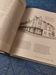 Chicago Homes: A Portrait of the City’s Everyday Architecture — Carla Bruni