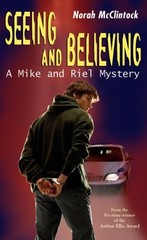 Seeing and Believing – paperback McClintock, Norah