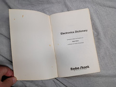 Radio Shack Electronics Dictionary – 1981 Second Edition Second Printing