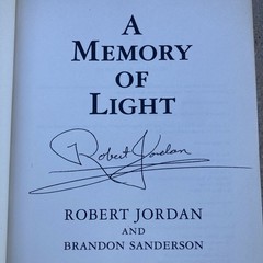 A Memory Of Light (Wheel Of Time #14) Robert Jordan, Auto Signed HC/DJ, 1st Ed.