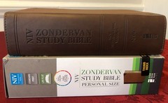 NIV Zondervan Study Bible (Personal Size) Italian Duo-Tone – Chocolate/Caramel