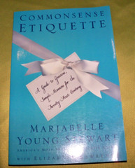 Commonsense Etiquette: Guide to Gracious Manners 21 CENTURY – Elizabeth Lawrence