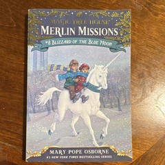 Magic Tree House Merlin Missions #8 Blizzard of the Blue Moon by Mary Pope Osbo…