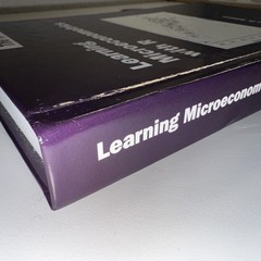 Learning Microeconometrics With R, Christopher P. Adams, HARDCOVER BRAND NEW