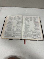 1997 MacArthur Study Bible John MacArthur NKJV Bonded Leather Study Bible