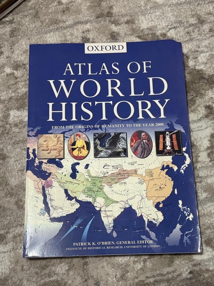 Oxford Atlas of World History 1999 Paperback Illustrated Maps History Book