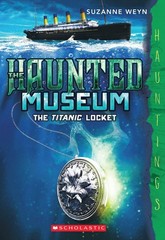 The Titanic Locket (The Haunted Museum #1): (a Hauntings novel) (1) – paperb…