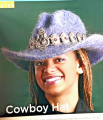 FOLK HATS 32 Knitting Patterns from around the World by Vicki Square , SC 2005