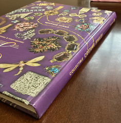 Costume Jewelry Identification & Values Hardcover Book By Cherri Simonds 1997