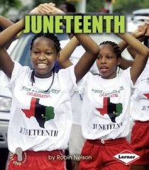 Juneteenth (First Step Nonfiction (Paperback)) – Paperback – GOOD