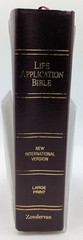NIV Life Application Study Bible Large Print Burgundy Bonded Leather
