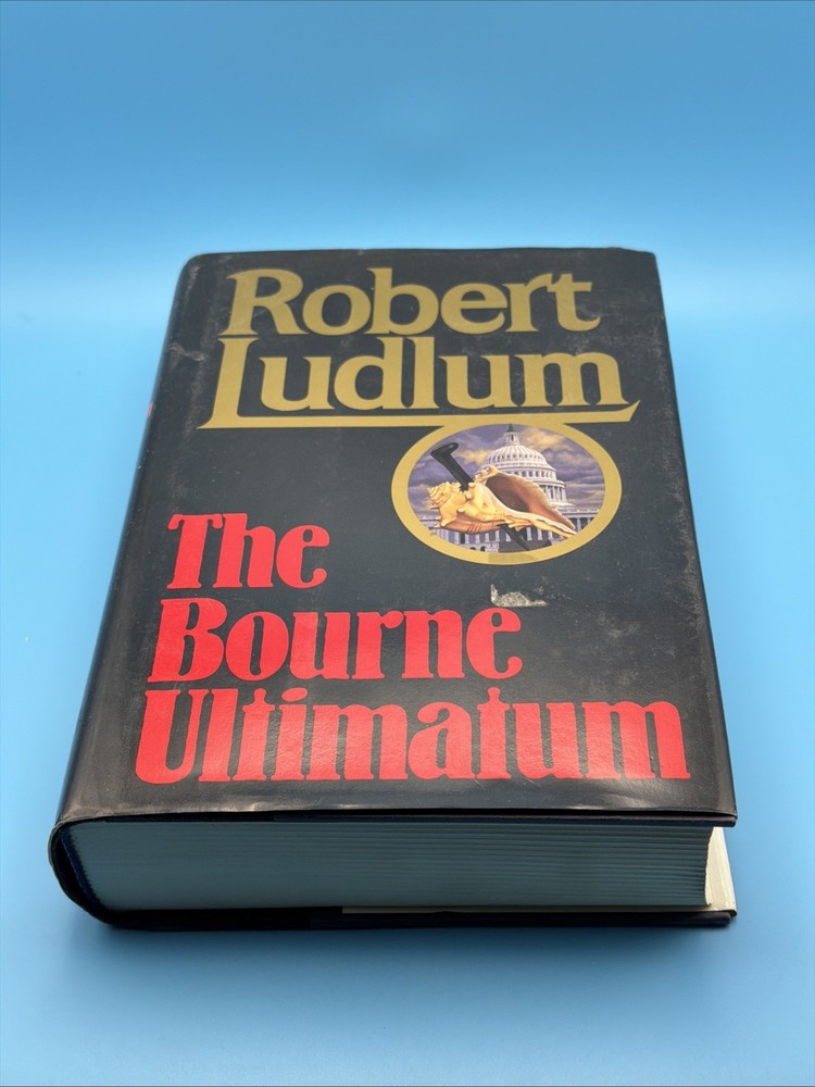 The Bourne Ultimatum, Robert Ludlum (1990) 1st Edition 1st Printing Hardcover DJ