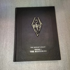 Skyrim Library Vol 1 The Histories 2015 First Edition Illustrated Titan Books