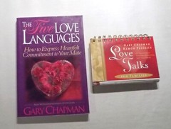 8 GARY CHAPMAN # MIXED LOT FIVE LOVE LANGUAGES W/STUDY GUIDE SINGLES MILITARY