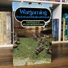 Wargaming Ancient & Medieval – Donald F. Featherstone (David & Charles 1975)