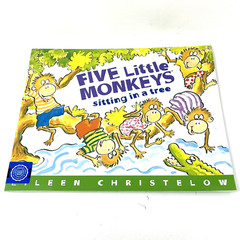 Eileen Christelow Five Little Monkeys Sitting in a Tree (Paperback) Nursery