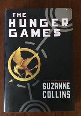 Hunger Games First Edition October 2008 Suzanne Collins HCDJ *VG-see pics*