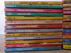 Harlequin Romance VTG PB Book Lot 41 Red Edge 70s Collection Classic