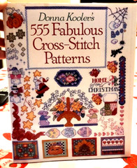 Donna Kooler’s 555 FABULOUS CROSS-STITCH PATTERNS Hardcover Book 128 Pages