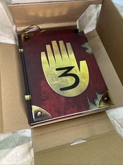 Gravity Falls Journal 3 Special Black Light Edition Limited Signed #470/10000