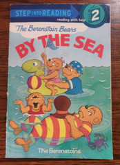 Step into Reading Ser.: The Berenstain Bears by the Sea by Jan Berenstain and…