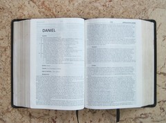 NIV Fire Bible: New International Version Student Edition – Black Bonded Leather