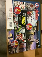 BENDON Marvel AVENGERS Sticker Book 1000 stickers 12 interactive scences