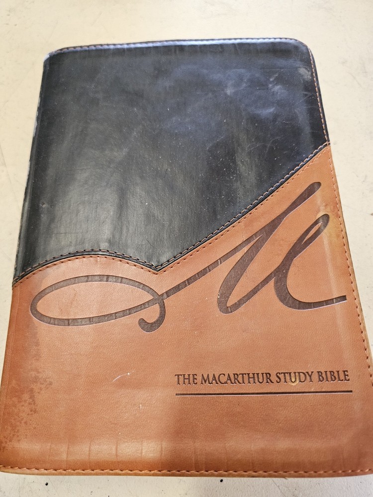 The MacArthur Study Bible Updated Version Leather Cover