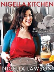 Nigella Kitchen: Recipes from the Heart of the Home – Hardcover – GOOD