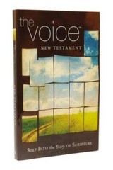 The Voice New Testament, Paperback: Revised and Updated – VERY GOOD