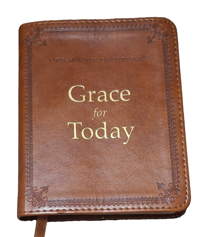 One Minute Devotions Grace for Today Leather by Christian Art Gifts 2013