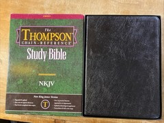 Kirkbride NKJV Thompson Chain Reference Bible Genuine Leather 306 USA Like New!