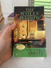 Lot of 10 Cozy Mysteries-8 Susan Wittig Albert and 2 Victoria Abbott -Free Ship
