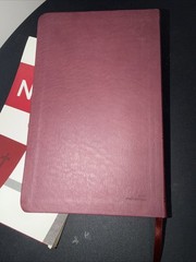 NKJV Value Thinline Bible, Wine Leathersoft, Gray Letter Comfort Print Thinline