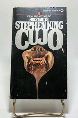 Cujo Stephen King Book August 1982 1st Signet Printing Paperback Horror Classic