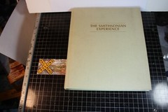 The Smithsonian Experience by The Smithsonian Institution 1977 256 pgs (080864)