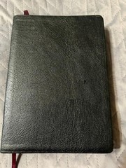 MacArthur Study Bible NKJV by John MacArthur 1997 Genuine Leather Black