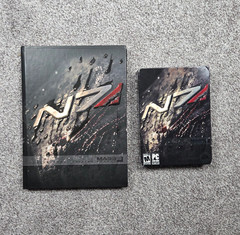 Mass Effect 2 Collector’s Edition PC Game & Prima Hardcover Guide w/ Poster